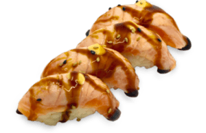 Nigiri flambeado de salmón con salsas